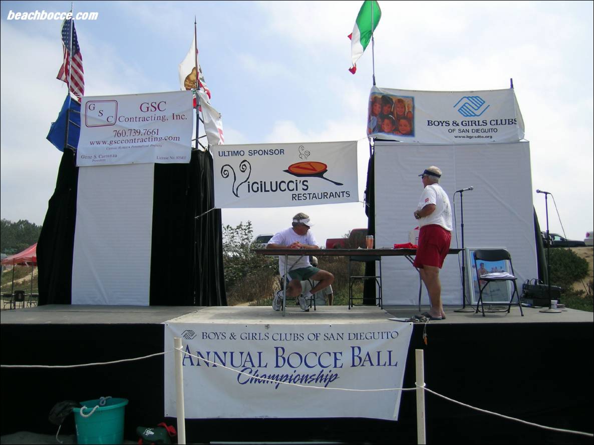 beach-bocce-ball-090