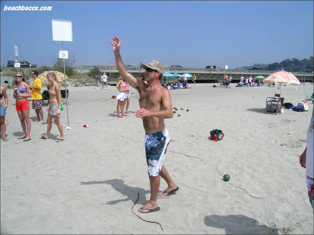 beach-bocce-ball-121