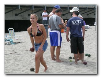 beach-bocce-ball-084 - Click to enlarge